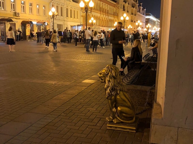 Золотой королевский лев для ломбарда на Старом Арбате в Москве 9 Королевский лев Старый Арбат7