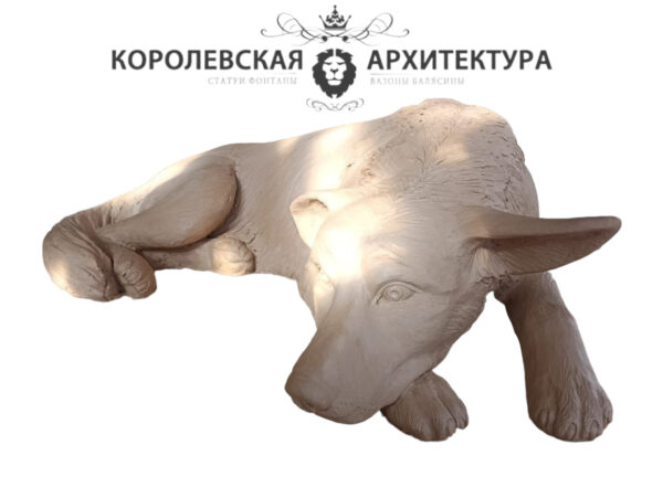 skulptura lezhachej sobaki 2