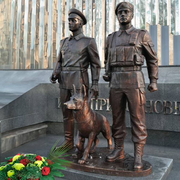 Премиальные скульптуры