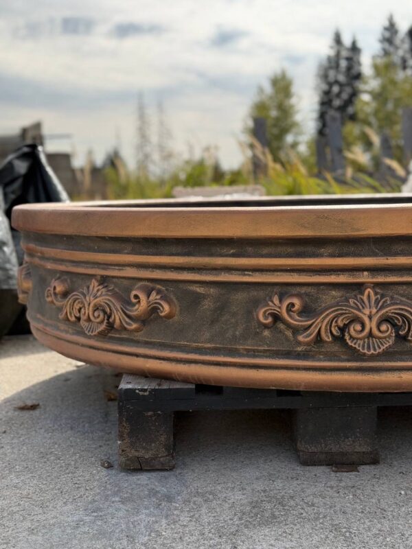 Alternative view of Бассейн "Флоренция" (бронза)